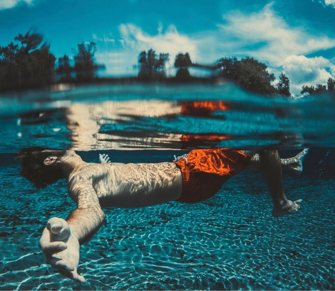 Amikor fojtogat a múlt